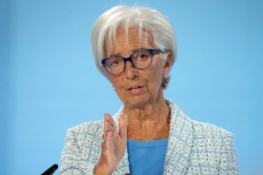 Lagarde will "Fuß noch eine Weile auf der Bremse lassen" - Christine Lagarde äußert sich zur Geldpolitik der EZB.