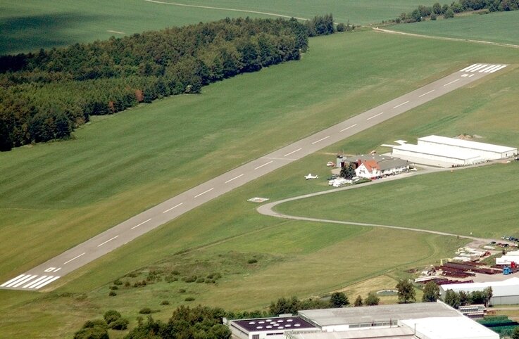 Start- und Landebahn des Auerbacher Flugplatzes