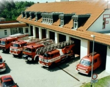 Landkreis rüstet Feuerwehren aus - 
              <p class="artikelinhalt">Der Fuhrpark der Brand-Erbisdorfer Wehr wird modernisiert. </p>
            