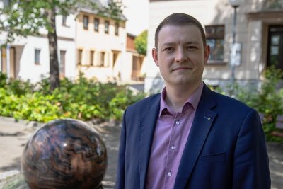 Landratskandidat Alexander Weiß (Die Linke): "Mit mir wird es eine kostenlose Schülerbeförderung geben" - Alexander Weiß aus Hohenstein-Ernstthal ist der Kandidat der Partei Die Linke. 
