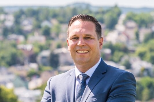 Der Neuwürschnitzer Rico Anton kandidiert zur nächsten Landratswahl des Erzgebirgskreises für die CDU. 