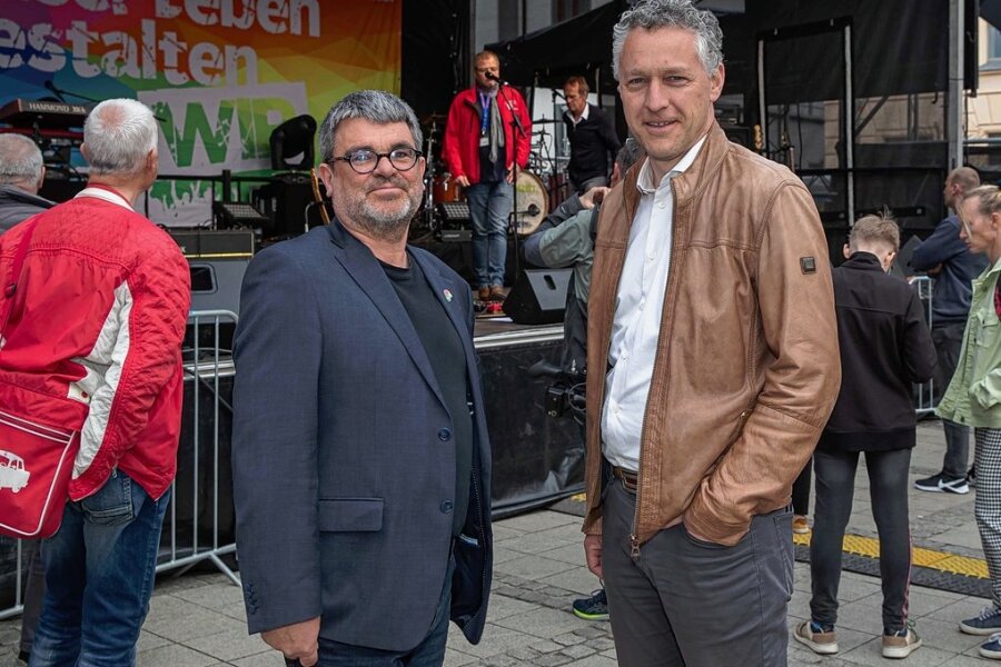 Ralf Hron (l.) und Carsten Michaelis bei einer Veranstaltung am vergangenen Wochenende in Zwickau. 