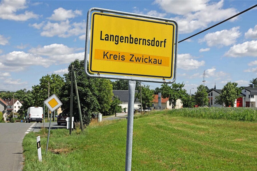 Langenbernsdorf: FDP schickt sieben Kandidaten für Gemeinderat ins Rennen - Die Freien Demokraten treten mit sieben Kandidaten und Kandidaten für Gemeinderatswahl in ihrem Dorf an.