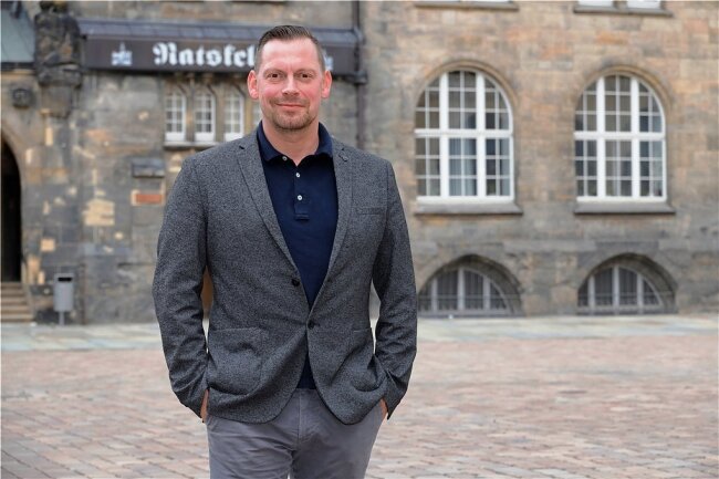 "Liberal, konservativ, patriotisch", so verortet sich Unternehmer Lars Franke selbst im politischen Spektrum. Seit 2019 gehört er für die AfD dem Chemnitzer Stadtrat an. 
