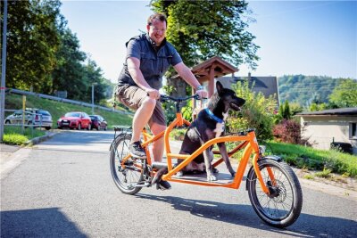 Lastenräder aus Kriebethal: Die Liebhaber schrauben selbst - Geschwindigkieten bis zu  35 Kilometer pro Stunde sind auf dem Lastenfahrrad möglich.