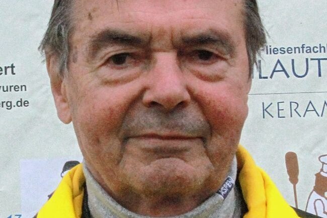 Lauflegende feiert den 80. Geburtstag - Reiner Milek - Vorsitzender desKreisverbandesim Vogtland
