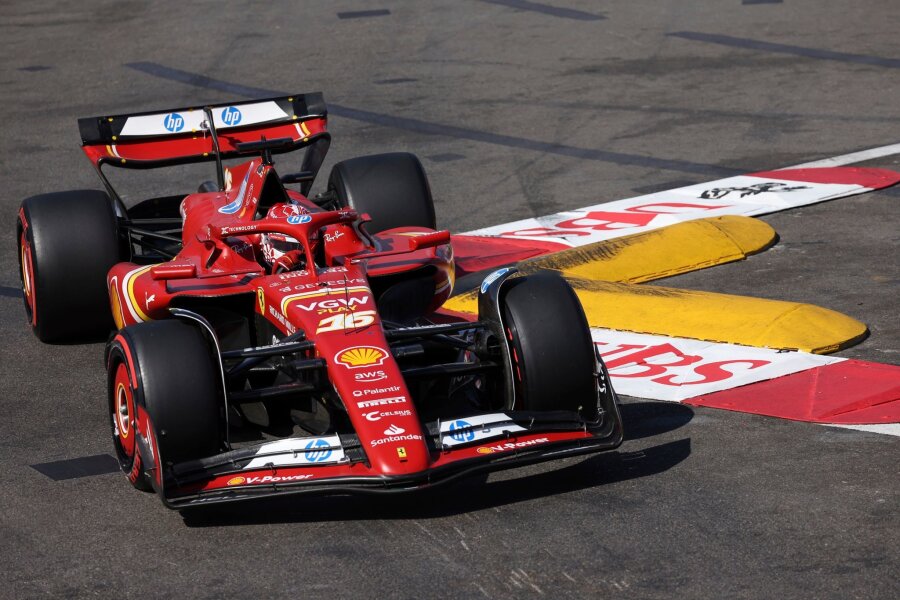 Leclerc beim Heimspiel in Monaco auf erstem Startplatz - Sicherte sich in seiner Heimatstadt Monaco die Pole: Charles Leclerc.