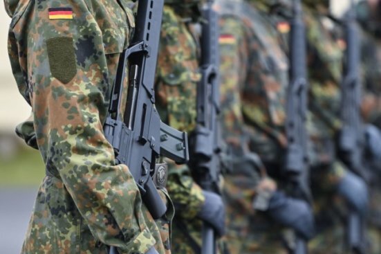 Lehren aus dem bisherigen Versagen - ein Kommentar zur deutschen Verteidigungspolitik - 