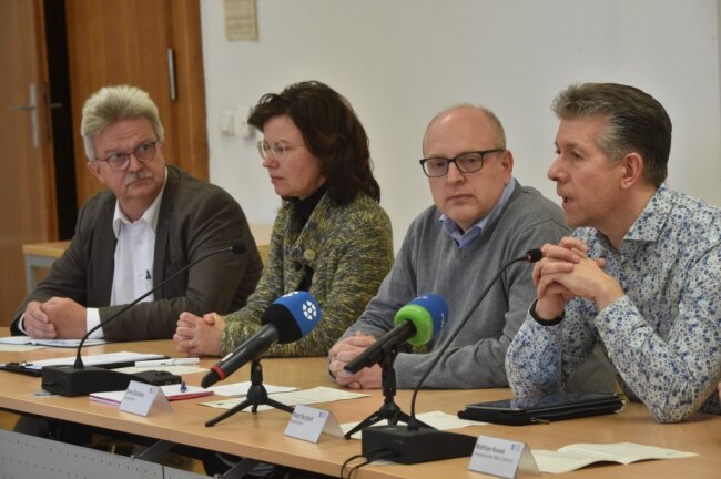 Auf einer Pressekonferenz informierte die Stadt über den Fall.