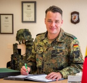 Leidet bei Bürgern das Ansehen der Jäger? - Seit 2021 führt Oberstleutnant Thomas Spranger das Panzergrenadierbataillon 371. 