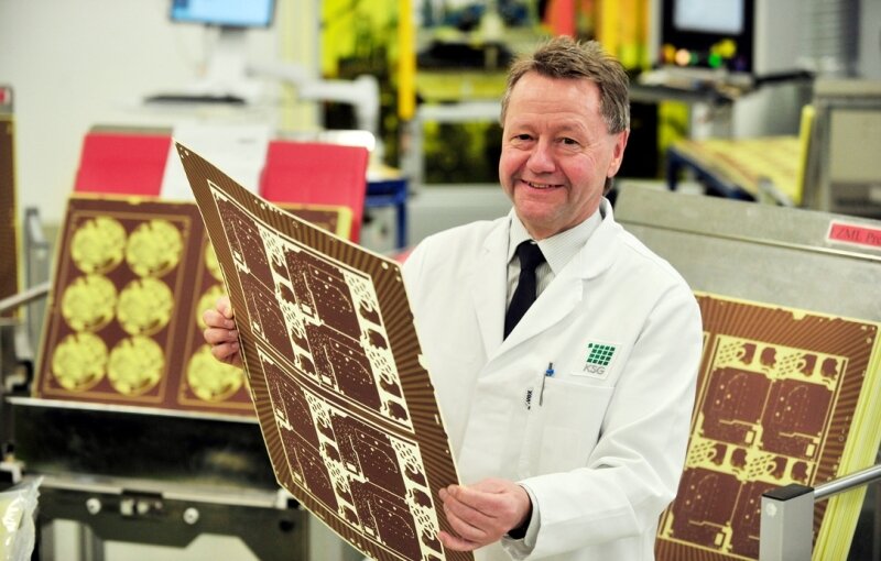 Leiterplatten aus der gläsernen Fabrik - Udo Bechtloff, Geschäftsführer der KSG Leiterplatten GmbH: "Wir sind organisch gewachsen."