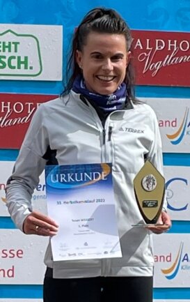 Lengenfelderin bereit für Marathon - Siegreich: Susan Weigert vom VfB Lengenfeld. 
