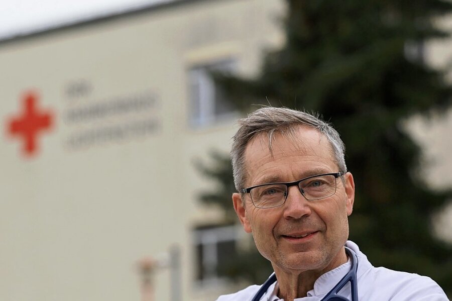 Letzter Tag der Kinderklinik in Lichtenstein - Ihr Chefarzt hadert mit dem neuen Druck in der Medizin - Harry Sirb, Chefarzt der Kinderklinik Lichtenstein. Er hat bis zuletzt gegen die Schließung gekämpft. 