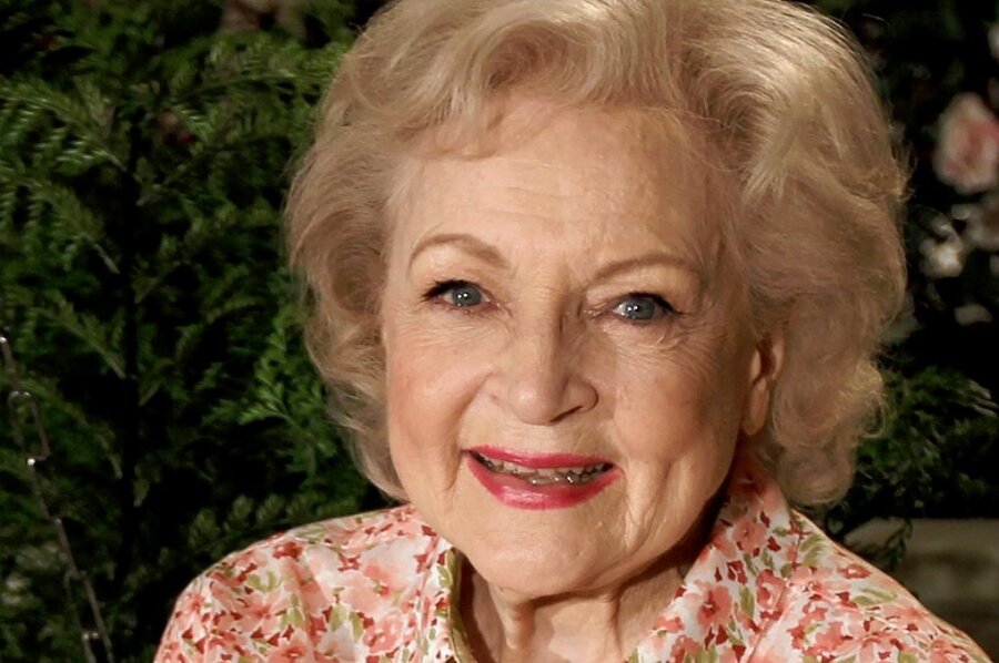 Letztes "Golden Girl" mit 99 Jahren gestorben - Betty White - Schauspielerin
