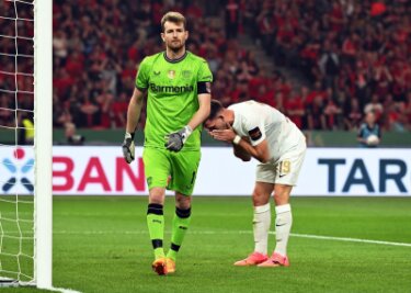 Leverkusen gewinnt Pokal und macht das Double perfekt - Kam wie erwartet von Beginn an zum Einsatz: Leverkusens Stamm-Torwart Lukas Hradecky.