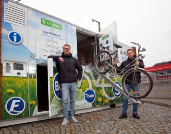 Lichtenau prüft Fahrradparkhaus-Idee - So sieht die Fahrrad-Garage aus (am Bahnhof Coswig). 