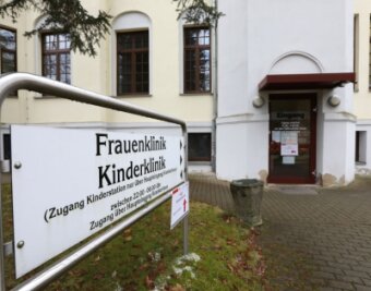 Lichtenstein will weiter für Kinderklinik kämpfen - Bis vor wenigen Wochen existierte am Lichtensteiner DRK-Krankenhaus eine Kinderklinik. Zurzeit ist sie geschlossen.