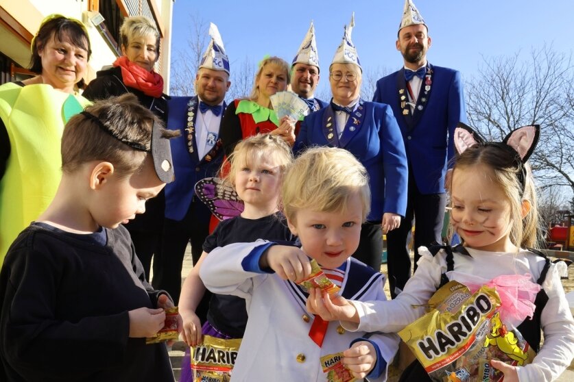 Lichtensteiner Carnevalsclub bereitet Kindern Freude - 