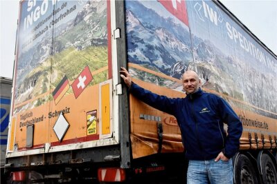 Limbach-Oberfrohna: Unternehmer des Jahres spendet Preisgeld an Tierpark - Der Spediteur Ingo Weise ist in Limbach-Oberfrohna Unternehmer des Jahres 2022. 