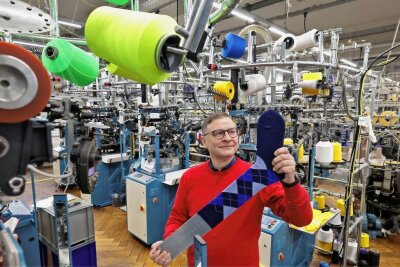 Thomas Lindner ist geschäftsführender Inhaber der Firma Lindner Socks. Seit fünf Jahren engagiert er sich daneben als Vorstandsvorsitzender des Verbandes der Nord-Ostdeutschen Textil- und Bekleidungsindustrie.