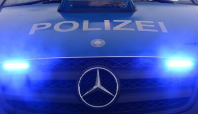 Linienbus beschossen - Chemnitzer Polizei erbittet Zeugenhinweise - 