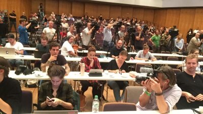 Liveticker zum Nachlesen: #wirsindmehr - das Konzert in Chemnitz - 200 Journalisten nehmen an der Pressekonferenz teil.