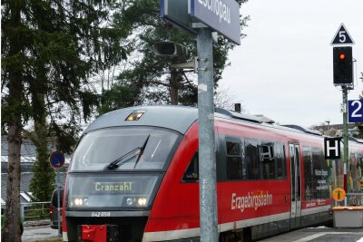 Lokführerstreik: Erzgebirgsbahn am Dienstag massiv betroffen - Wegen Streiks kommt es bei der Erzgebirgsbahn am Dienstag zu massiven Einschränkungen.