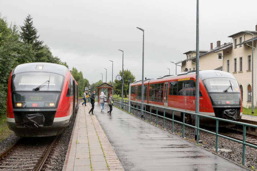 Lokführerstreik: Nur nach Olbernhau fahren Züge planmäßig - Nach Olbernhau rollten die Züge am Montag normal. 