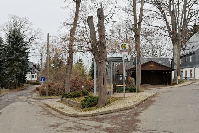 Lugau will aus dem Ursprunger "Dreieck" einen Dorfplatz machen - Das "Dreieck" im Ortsteil Ursprung. Es soll zu einem Dorfplatz umgestaltet werden, die anliegenden Straßen werden ausgebaut. 