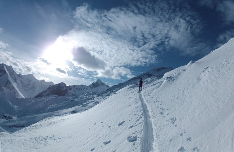 Lust auf Langsamkeit - Ohne Hast: Skitourengehen - hier auf den 2642 Meter hohen Tristkogel am Kapruner Kitzsteinhorn, jeden Donnerstag in Begleitung von erfahrenenBergführern.