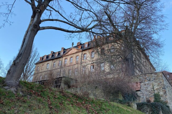 Schloss Neusorge in Zschöppichen, einem Ortsteil von Mittweida, gehört dem derzeitigen Eigentümer seit mehreren Jahren. 