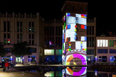 Machen statt meckern - so lebt der Kulturhauptstadtgedanke, heute: Architektin Lotte Claudia Fischer und die Idee von "Light our Vision" - Eindrücke vom "Light our Vision"-Festival in Chemnitz im September 2023.