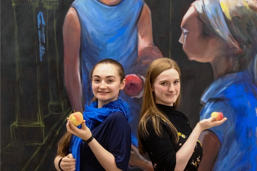 Malende Schwestern stellen als Duo in Plauen aus - Hanna und Laura Laser (von links) präsentieren ihre Kunst in der Galerie Forum K. 