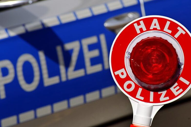 Marienberg/Deutschneudorf: Polzei stellt Räderdiebe und findet Drogen - 