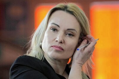 Marina Owsjannikowa im Interview: "Ich spielte russisches Roulette!" - Fernsehjournalistin Marina Owsjannikowa will sich künftig für Projekte der Organisation "Reporter ohne Grenzen" einsetzen.