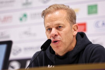 Markus Anfang leitet weiter Training von Dynamo Dresden - Sportchef muss gehen - Markus Anfang