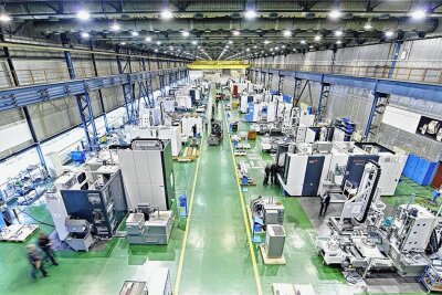 Die Produktion im Chemnitzer Maschinenbau-Werk der Schweizer Starrag Group läuft nach Auskunft des Vorstands auf Hochtouren. Neu auf den Markt eingeführte Maschinen stoßen auf eine positive Resonanz. 