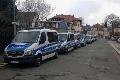 Massives Polizeiaufgebot bei Demos in Plauen - Massives Polizeiaufgebot in Plauen.