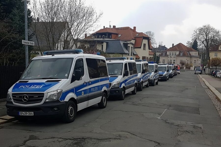 Massives Polizeiaufgebot in Plauen.