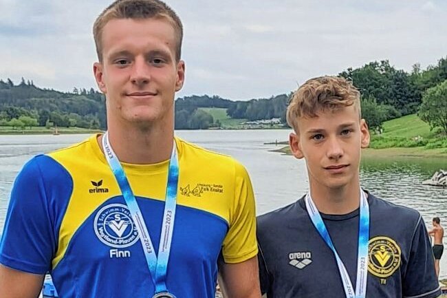 Mehr als 200 Starter an der Talsperre - Til Neumeister (rechts) fischte Gold aus dem Pöhler Wasser, Finn Taubert gewann Bronze.