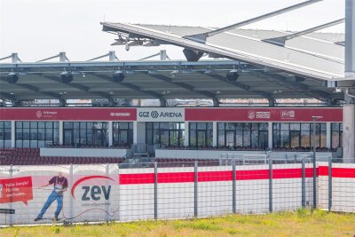 Mehr als eine Million Euro Zuschuss: Stadion kommt Stadt Zwickau teuer zu stehen - Der Betrieb der GGZ-Arena war noch nie rentabel. Der Abstieg des FSV hat die finanzielle Situation noch verschärft.