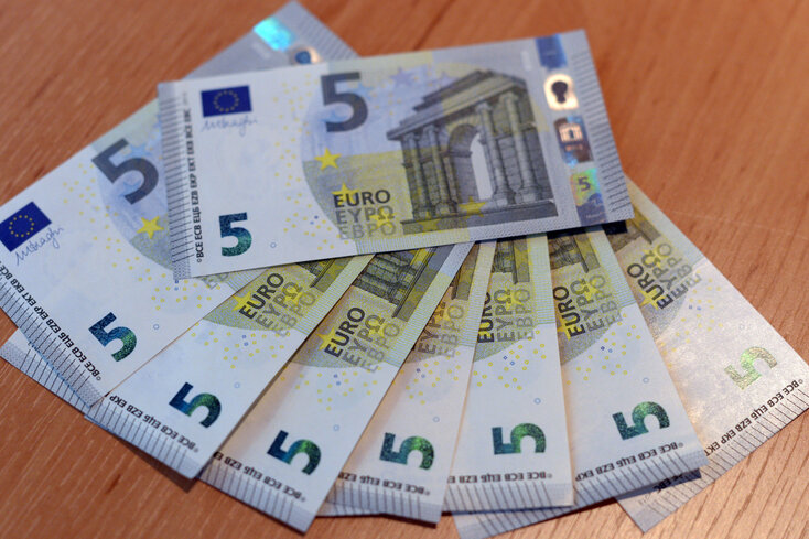 Mehr Sicherheit: Neuer Fünf-Euro-Schein kommt Anfang Mai in Umlauf
