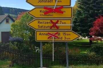Mehrere Straßensperrungen: Steinbach entpuppt sich für manchen derzeit als Falle - In Steinbach ist guter Orientierungssinn gefragt. Überall weisen Schilder auf Sperrungen hin