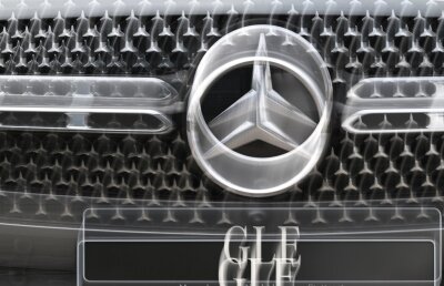 Mercedes-Benz ruft weltweit rund 261.000 SUVs zurück - Erst in der vergangenen Woche hatte das KBA einen Mercedes-Rückruf veröffentlicht.