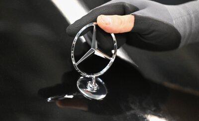 Mercedes-Benz verkauft weniger Autos - Mercedes hat im letzten Quartal 568.400 Pkw und Vans verkauft.