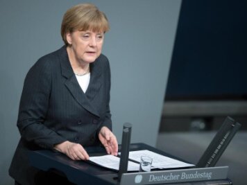 Merkel stellt sich hinter die Muslime - Kanzlerin Merkel im Bundestag: «Jede Ausgrenzung von Muslimen in Deutschland, jeder Generalverdacht verbietet sich».