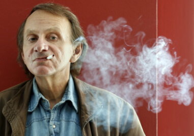 Michel Houellebecq: Das verquere Buch zum selbst gemachten Porno - Lässt Dampf ab: Michel Houellebecq.