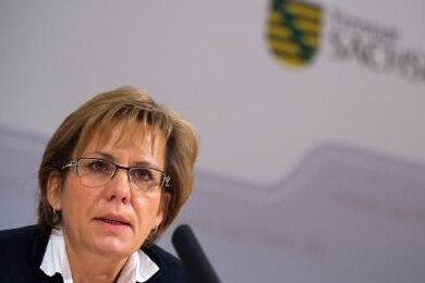 Ministerium sorgt mit "Kälte"-Satz für Empörung - Ministerin Barbara Klepsch (CDU)