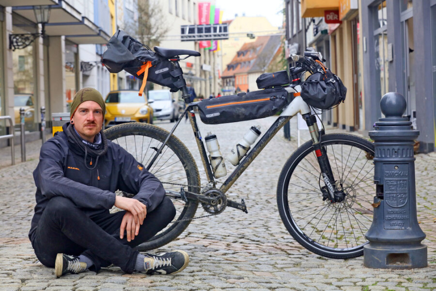 Lars Uhlemann aus Zwickau will auf dem Weg zum Nordkap jeden Tag rund 150 Kilometer fahren. 