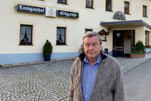 Mit dem Rückzug endet eine Ära in Erdmannsdorf - Dietmar Katzorreck wird im nächsten Jahr 80. 